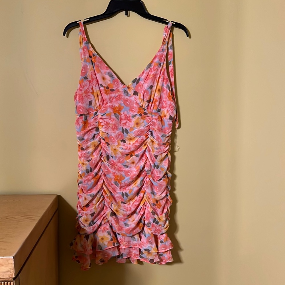 New without tags floral design mini dress